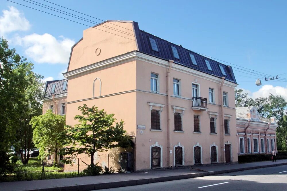Юридический адрес для ООО в Санкт-Петербурге: аренда офиса в Кировском районе ФНС №19